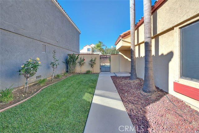 Detail Gallery Image 3 of 75 For 3 Westbrook Ln, Phillips Ranch,  CA 91766 - 3 Beds | 2/1 Baths