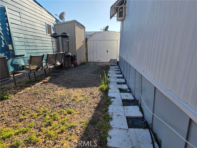 Detail Gallery Image 10 of 51 For 20806 Gridley Rd #52,  Lakewood,  CA 90715 - 2 Beds | 1 Baths