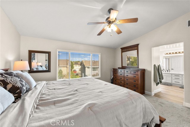 42016 Delmonte Street, Temecula CA: https://media.crmls.org/medias/fb41047e-b2f7-487b-adcc-d9e9c68c0b64.jpg