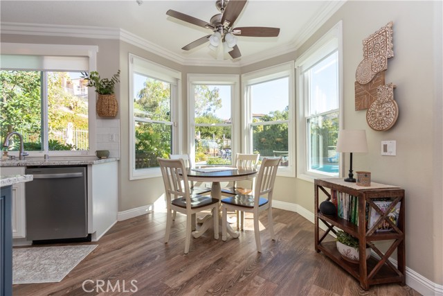 Image 18 of 55 For 2 Alamitos  