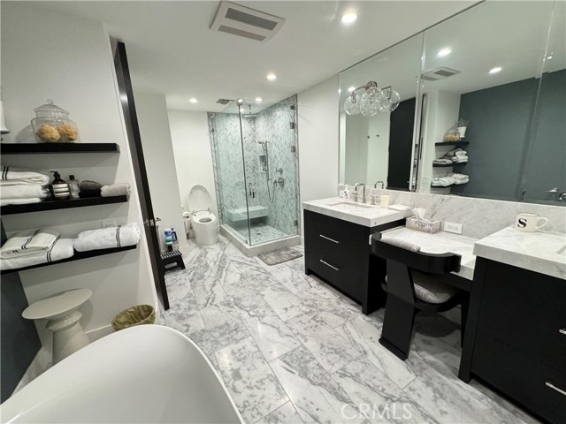 Detail Gallery Image 20 of 31 For 211 S Spalding Dr #N502,  Beverly Hills,  CA 90212 - 2 Beds | 2/1 Baths