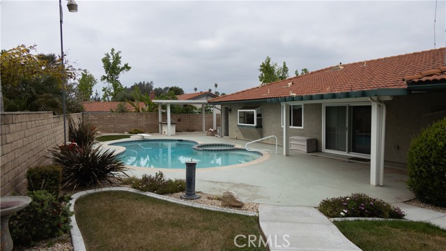 Detail Gallery Image 36 of 42 For 424 Clover St, Redlands,  CA 92373 - 4 Beds | 2 Baths