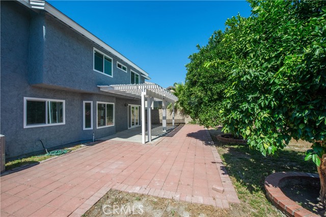 20227 Elkwood Street, Winnetka CA: https://media.crmls.org/medias/fb423f10-6447-4595-9ed0-1a3ac3a6dc2c.jpg