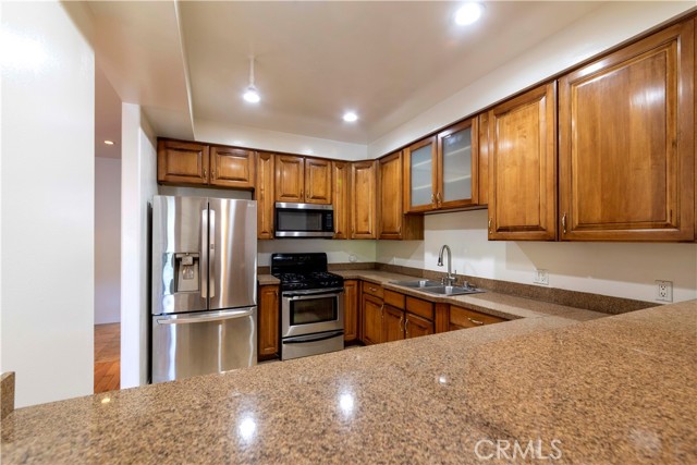 4568 W 1st Street, Los Angeles CA: https://media.crmls.org/medias/fb4248fd-aa5c-41b4-acbe-799ab8be9dff.jpg