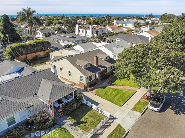 Detail Gallery Image 2 of 44 For 1217 Ynez Ave, Redondo Beach,  CA 90277 - 3 Beds | 2 Baths