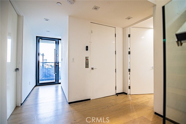 Detail Gallery Image 27 of 42 For 8144 Gould Ave, Los Angeles,  CA 90046 - 4 Beds | 5 Baths