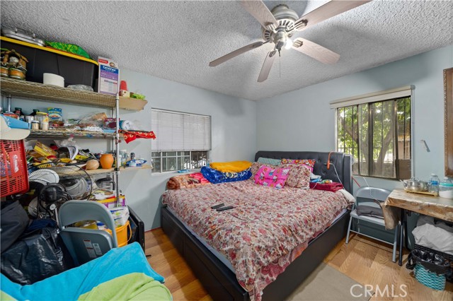 Detail Gallery Image 13 of 35 For 13137 Terra Bella St, Pacoima,  CA 91331 - 3 Beds | 2 Baths