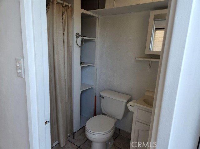 Detail Gallery Image 20 of 32 For 15718 1/2 Larch Ave, Lawndale,  CA 90260 - 4 Beds | 3 Baths