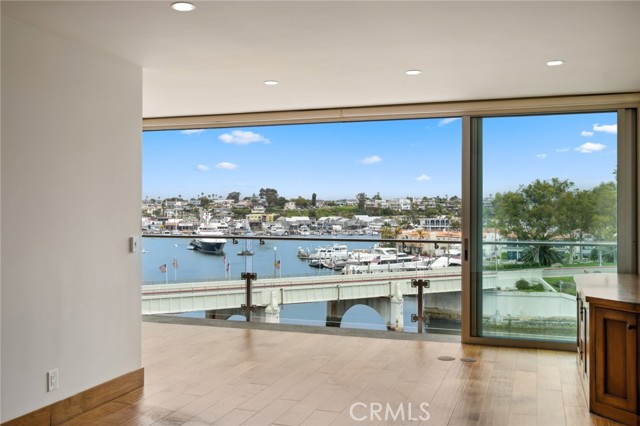 Detail Gallery Image 20 of 40 For 611 Lido Park Dr 5a,  Newport Beach,  CA 92663 - 2 Beds | 2 Baths