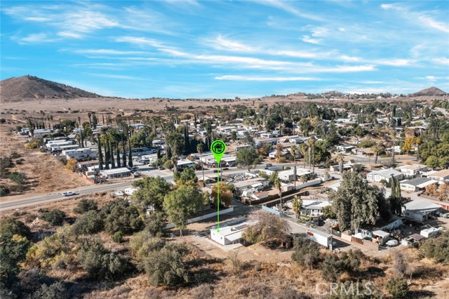 17221 Hidalgo Drive, Perris CA: https://media.crmls.org/medias/fb479664-14a3-4b3f-905f-a1afd905deb0.jpg