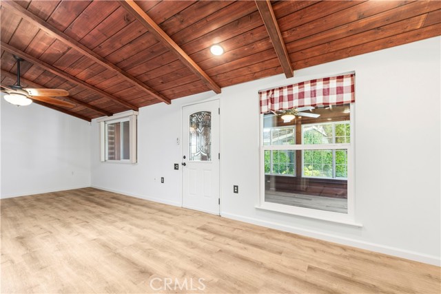 2 Bed Home for Sale in Newhall, California