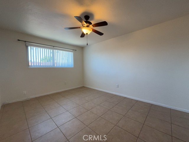 Image 8 of 14 For 4723 Jackson Street 36