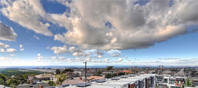 Detail Gallery Image 38 of 38 For 2105 Two Harbors Cir, Costa Mesa,  CA 92627 - 3 Beds | 3/1 Baths