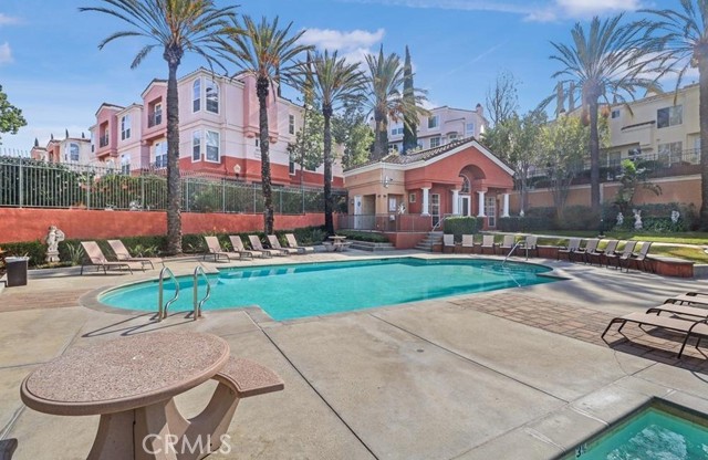 1095 S San Marino Way, Anaheim CA: https://media.crmls.org/medias/fb4957ff-0867-46e9-bfcb-abc68f686ba7.jpg