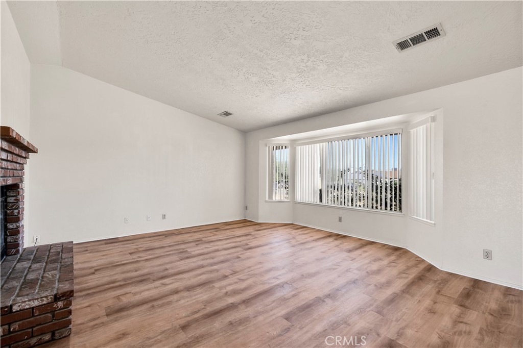 MLS #JT25258497 image #4