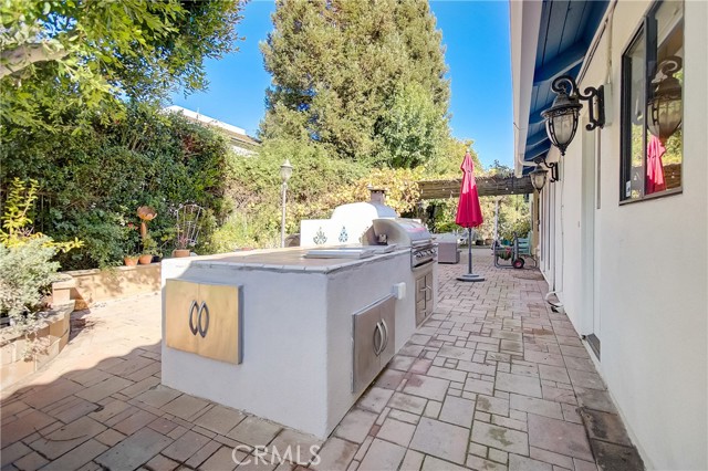 27 Misty Acres Road, Rolling Hills Estates, California 90274, 4 Bedrooms Bedrooms, ,3 BathroomsBathrooms,Residential,Sold,Misty Acres,SB21246271