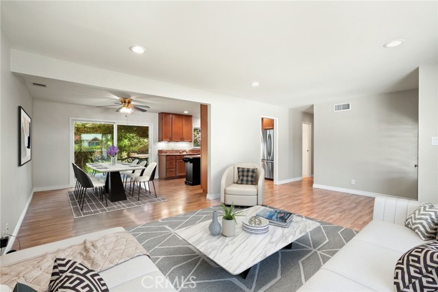 Detail Gallery Image 7 of 34 For 3534 Hearst Dr, Simi Valley,  CA 93063 - 3 Beds | 2 Baths