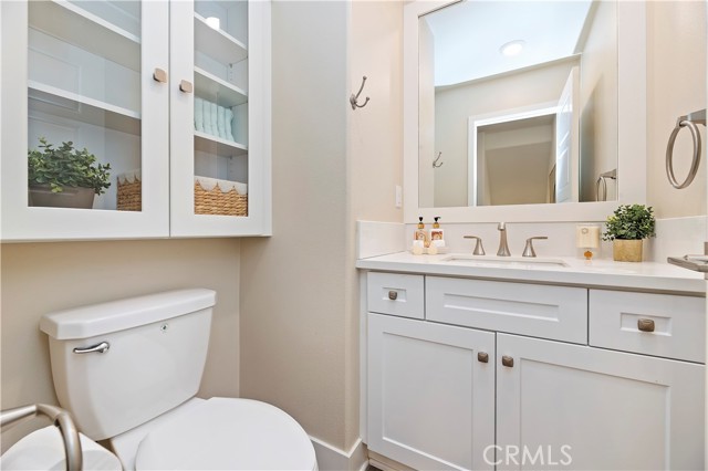 Detail Gallery Image 21 of 37 For 18287 Iris Ln, Yorba Linda,  CA 92886 - 4 Beds | 3/1 Baths