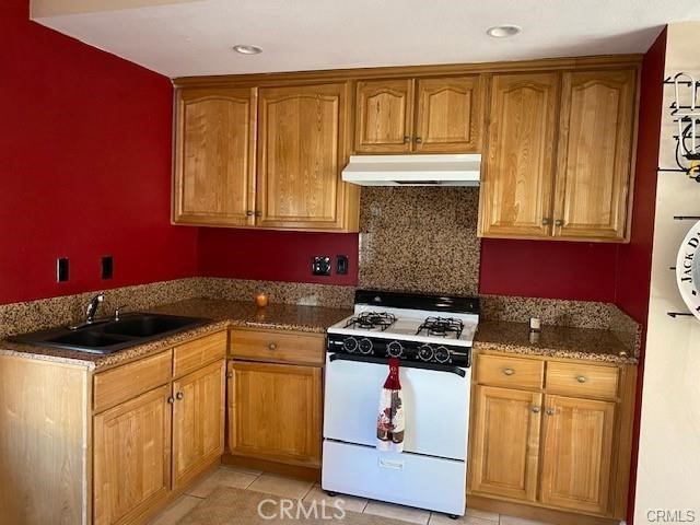Detail Gallery Image 2 of 10 For 12091 Ora St #B,  Garden Grove,  CA 92840 - 2 Beds | 1 Baths