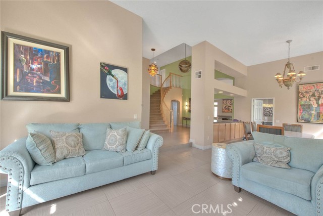 Detail Gallery Image 6 of 71 For 16049 Pinnacle, Chino Hills,  CA 91709 - 4 Beds | 2/1 Baths