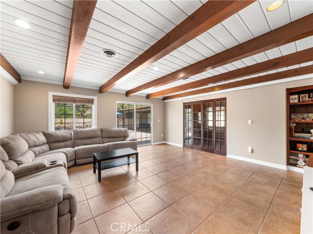 Detail Gallery Image 21 of 53 For 4215 Lynoak Dr, Claremont,  CA 91711 - 4 Beds | 3 Baths