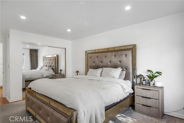 Detail Gallery Image 9 of 17 For 18530 Hatteras St #213,  Tarzana,  CA 91356 - 2 Beds | 2 Baths