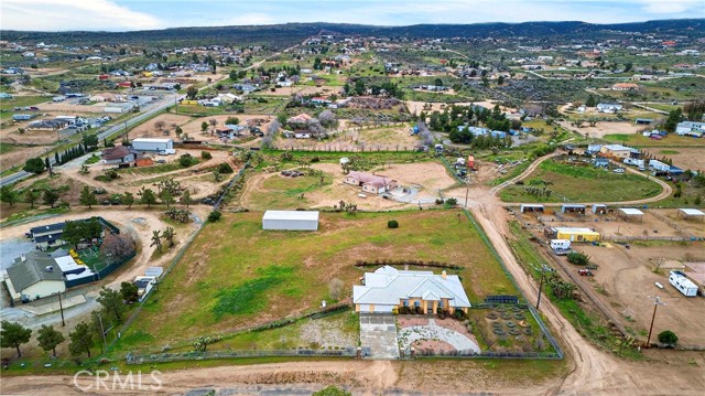 Detail Gallery Image 3 of 67 For 5635 Hollister, Phelan,  CA 92371 - 4 Beds | 3 Baths