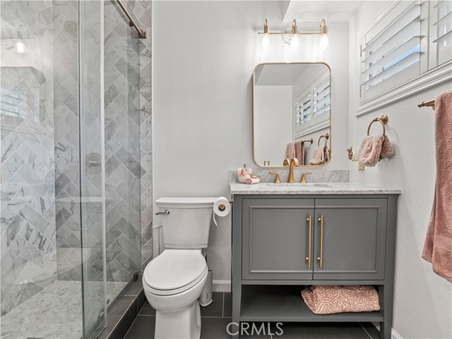 Detail Gallery Image 12 of 27 For 28316 Royal Dr, Castaic,  CA 91384 - 3 Beds | 2/1 Baths