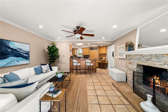 5371 Grandview Avenue, Yorba Linda CA: https://media.crmls.org/medias/fb4f6428-e857-4df5-b9ee-eed533a2d58f.jpg