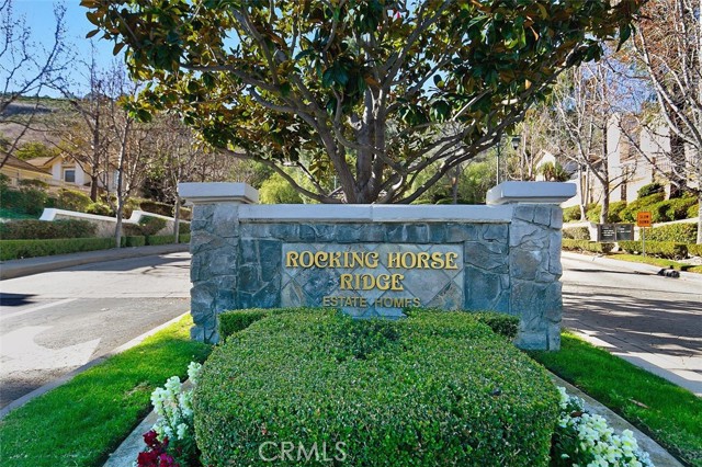 6150 E West View Drive, Orange CA: https://media.crmls.org/medias/fb4ff05b-48f9-42e1-95ff-319c0d956696.jpg