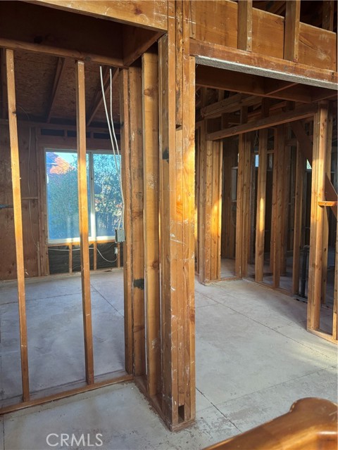 Detail Gallery Image 15 of 16 For 8430 Bess Ct, Riverside,  CA 92508 - 5 Beds | 3 Baths