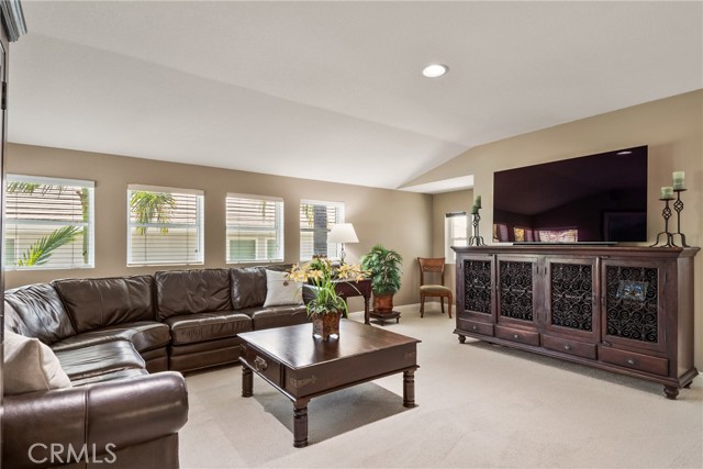 14 San Angelo, Lake Forest photo 27