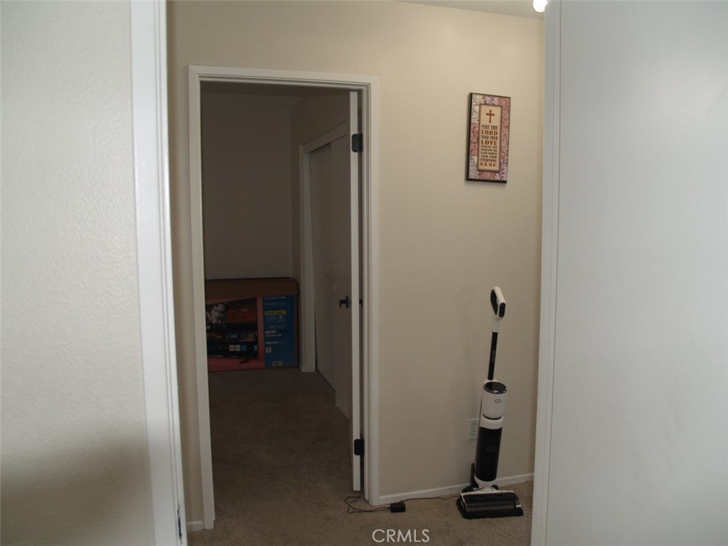 https://media.crmls.org/medias/fb51bbce-e964-45e0-836f-cdfdb4706399.jpg?preset=X-Large