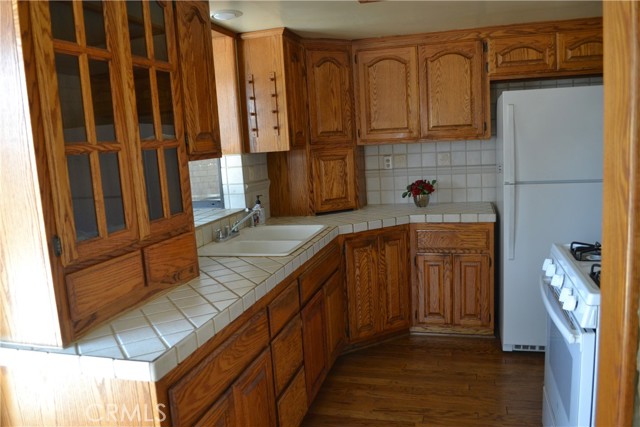Detail Gallery Image 27 of 67 For 415 S Grandin Ave, Azusa,  CA 91702 - 3 Beds | 1 Baths