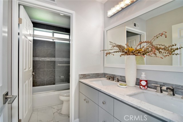 24574 Overland, West Hills CA: https://media.crmls.org/medias/fb51f511-aa91-456e-82aa-23d5a4d1415f.jpg