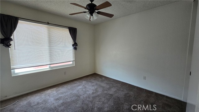Detail Gallery Image 9 of 22 For 12168 Mount Vernon Ave #8,  Grand Terrace,  CA 92313 - 3 Beds | 3 Baths