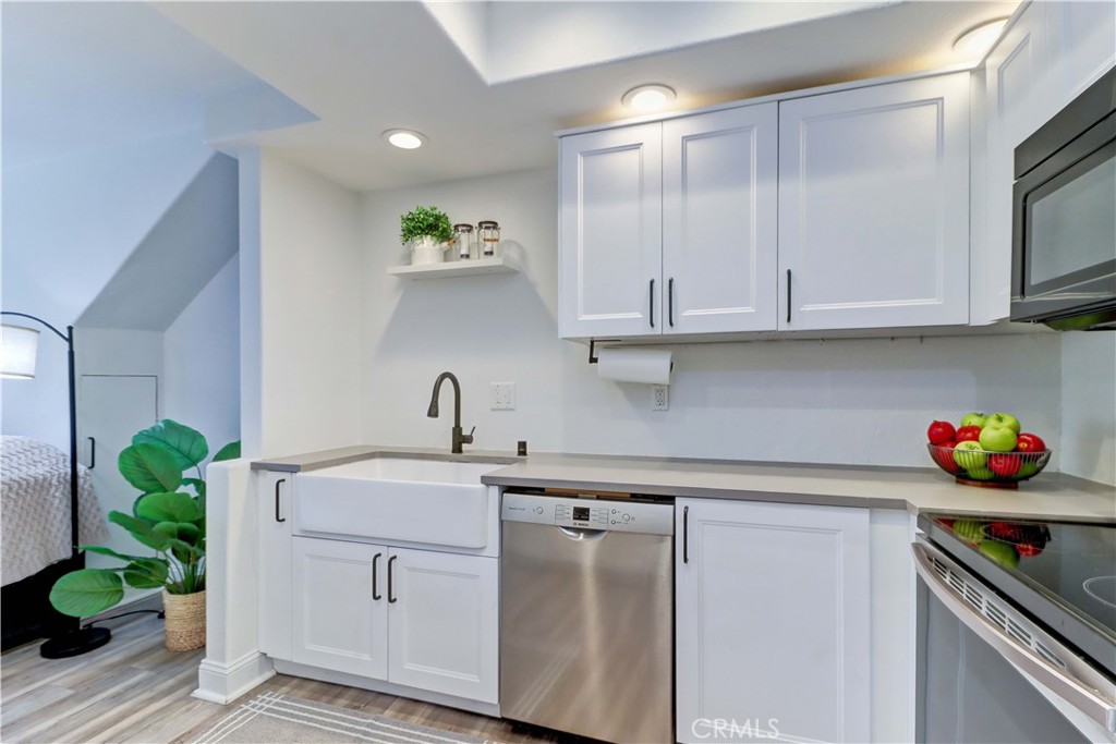 4570 Cove Dr - photo 13