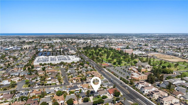Detail Gallery Image 22 of 23 For 18021 Gulf Ln, Huntington Beach,  CA 92646 - 6 Beds | 4 Baths