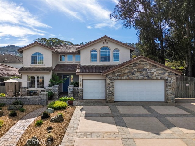 Detail Gallery Image 5 of 59 For 175 Marianela, Los Osos,  CA 93402 - 4 Beds | 3/1 Baths
