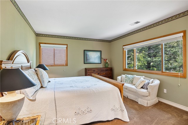 Detail Gallery Image 31 of 75 For 180 Grass Valley Rd #29,  Lake Arrowhead,  CA 92317 - 4 Beds | 5/1 Baths