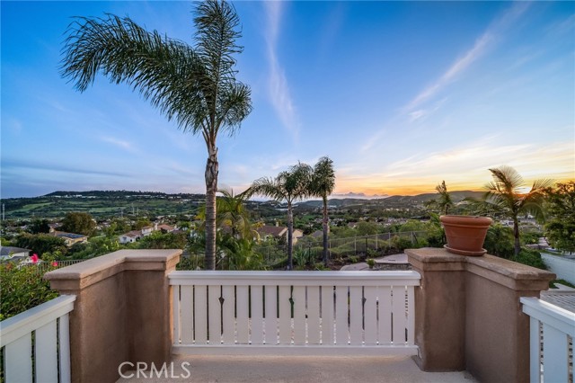 Detail Gallery Image 20 of 49 For 18 Calle Anacapa, San Clemente,  CA 92673 - 5 Beds | 4/1 Baths