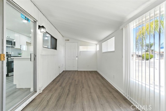 900 Santa Clara Circle, Hemet CA: https://media.crmls.org/medias/fb5456d4-91a9-41ff-bd7a-79b5791ada35.jpg