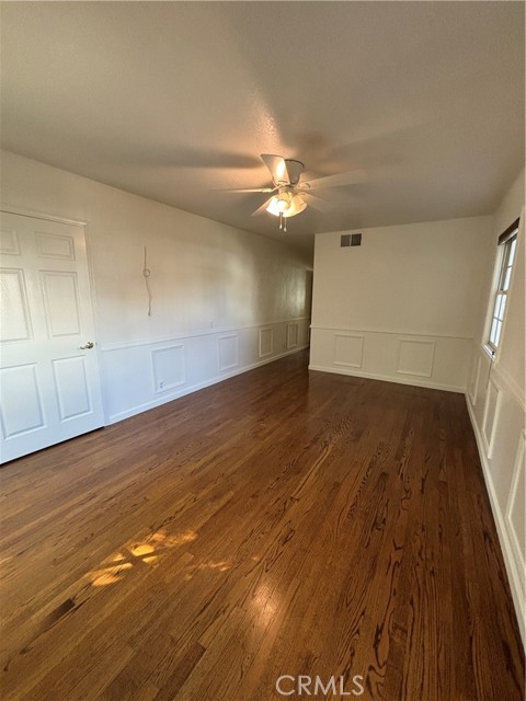 Detail Gallery Image 33 of 47 For 23070 Leonora, Woodland Hills,  CA 91367 - 3 Beds | 4 Baths