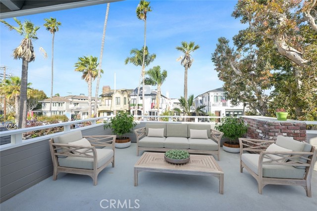 Front Image Thumbnail for CRLG26094904
