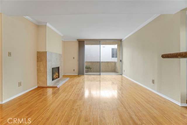 Detail Gallery Image 10 of 28 For 5325 Newcastle Ave #240,  Encino,  CA 91316 - 2 Beds | 2 Baths