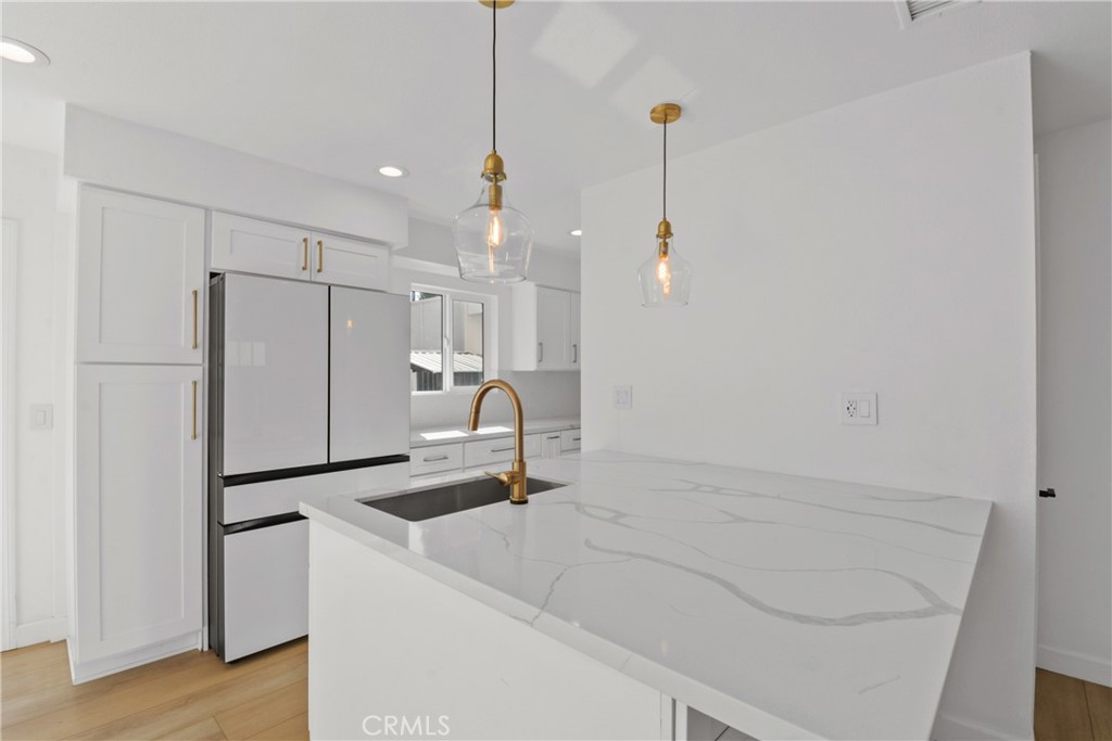 MLS #OC25258751 image #10