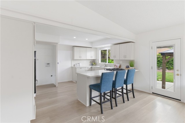 Detail Gallery Image 13 of 61 For 23452 Kathryn Ave, Torrance,  CA 90505 - 4 Beds | 2 Baths