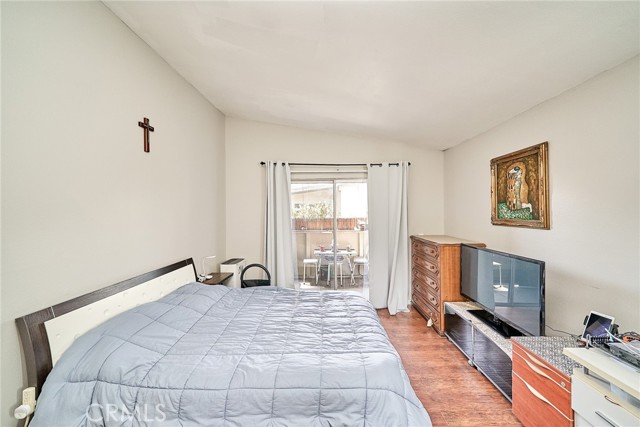 832 Coriander Drive, Torrance CA: https://media.crmls.org/medias/fb5a887d-0b9f-47c3-b638-0931b9d69921.jpg