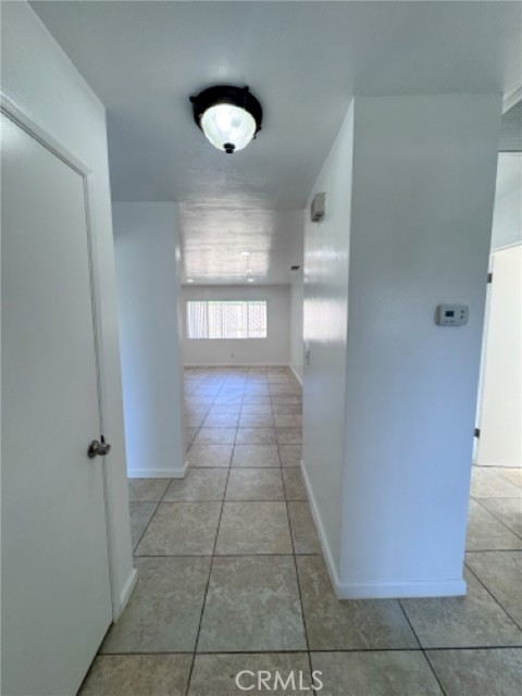 Detail Gallery Image 11 of 47 For 8060 Santa Rita St, Corona,  CA 92881 - 3 Beds | 2 Baths