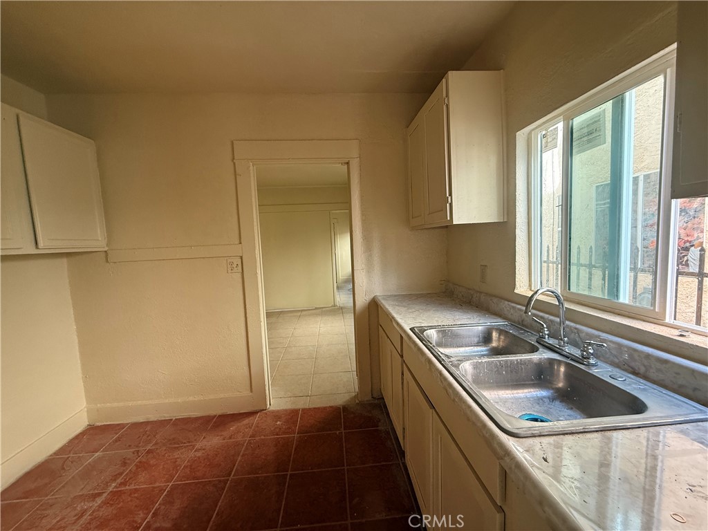 MLS #DW26014864 image #5